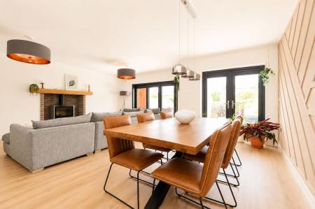 Living/Dining Room