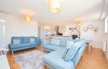 Open Plan Lounge/Diner/Kitchen