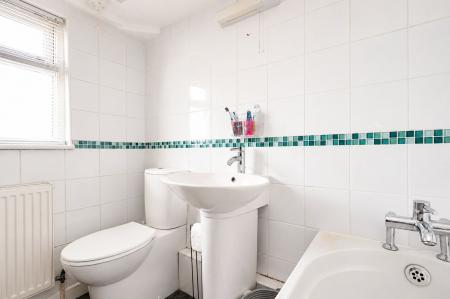 Second Floor Family Bathroom