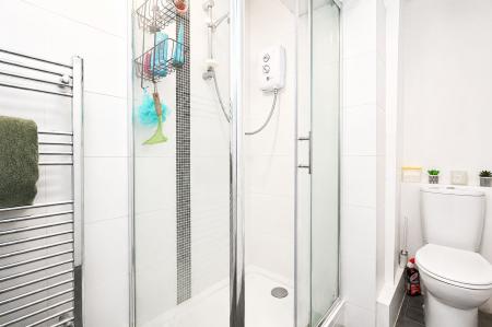 Ground Floor Ensuite