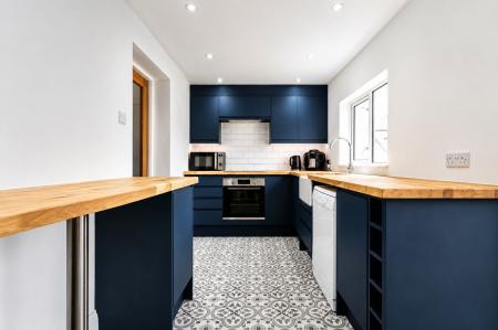 Kitchen/Breakfast Room