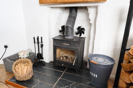 Log burner
