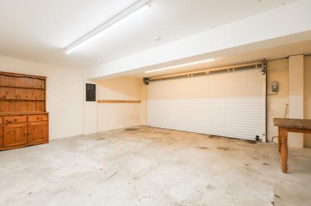 Integral Garage