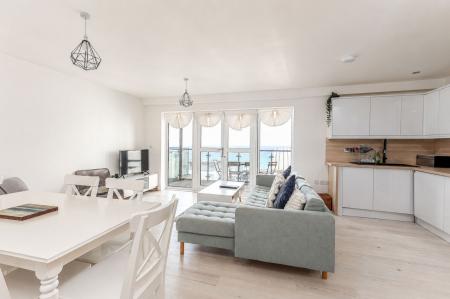 Open Plan Lounge/Diner/Kitchen