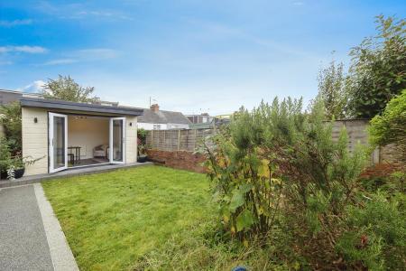 St Johns Road, Exmouth, EX8
