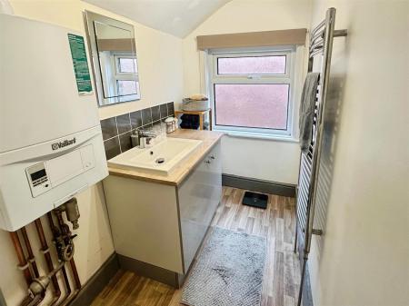 Laundry Room / WC