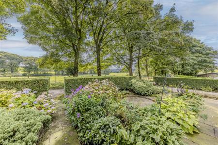 Cottage Front Garden