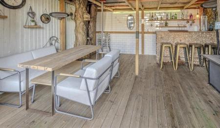 Bar Area