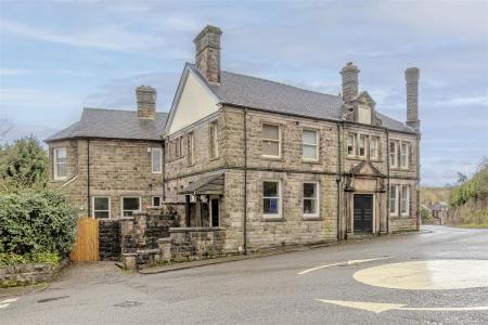 Lakeland Lodge