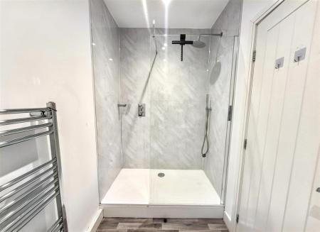 Ensuite Shower Room