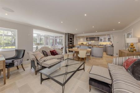 Open Plan Living Kitchen