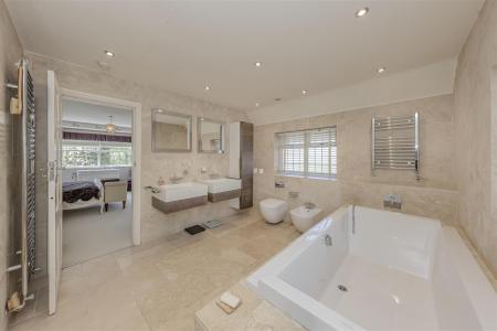 En-suite Bathroom