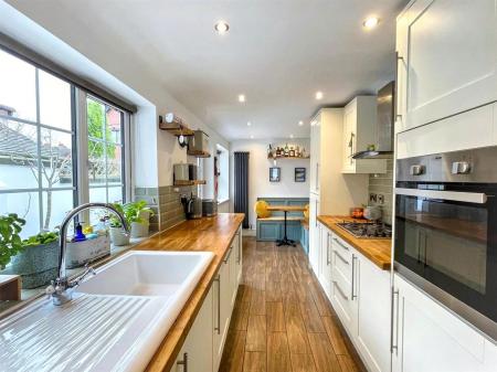 Kitchen Diner