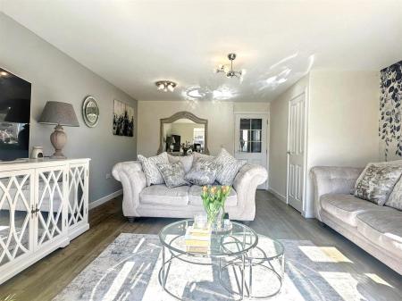 Lounge dining room