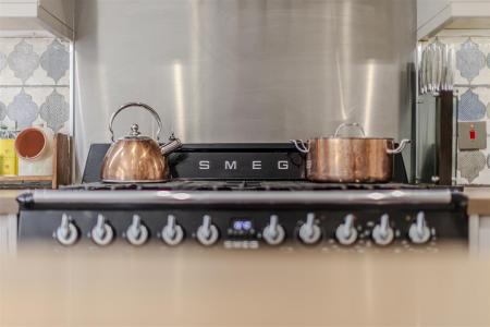 Breakfast kitchen