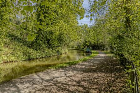 Caldon Canal to the rear aspect