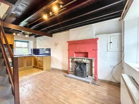 1 - Living Kitchen