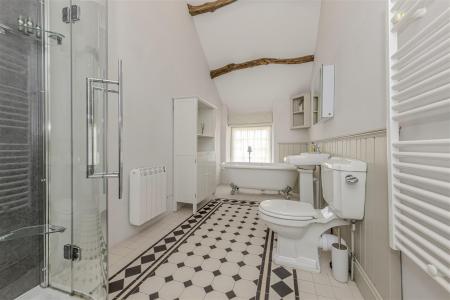 Primary Ensuite
