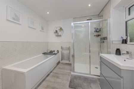 Annexe Bathroom