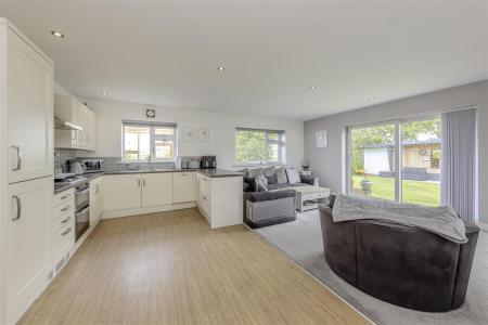 Living kitchen