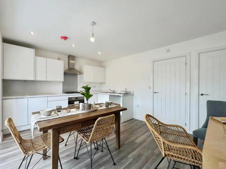 Kitchen/Dining Room