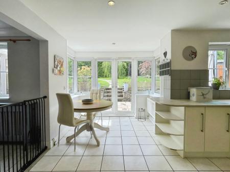 Kitchen Diner