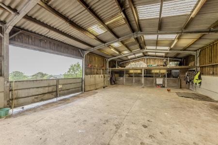 Barn