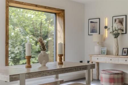 Denise White Estate Agents Comments