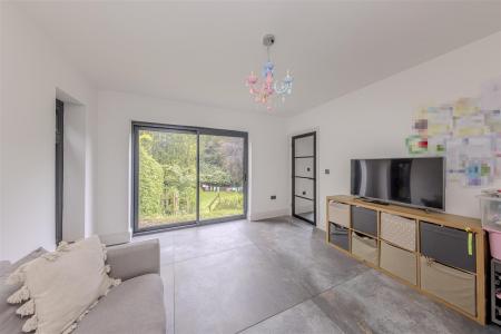 Snug / Playroom