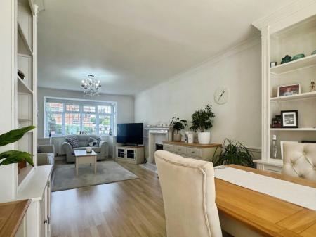 Lounge Dining Room