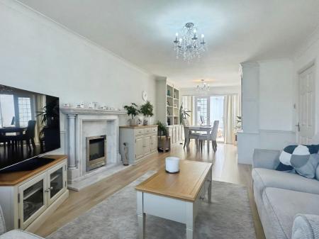 Lounge Dining Room