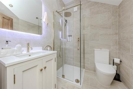 Annexe Shower Room