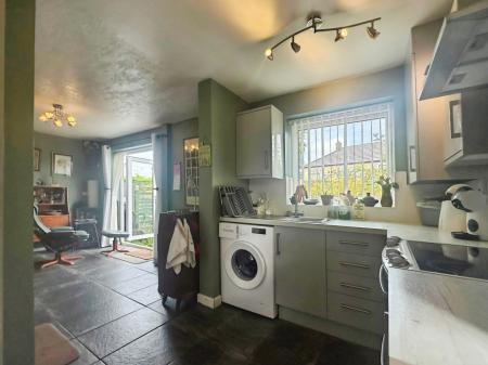 Dining kitchen