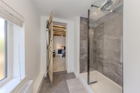 Bedroom Two Ensuite