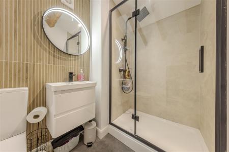 Bedroom Three Ensuite