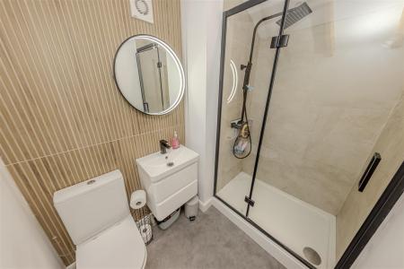 Bedroom Three Ensuite