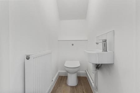Cloakroom/WC