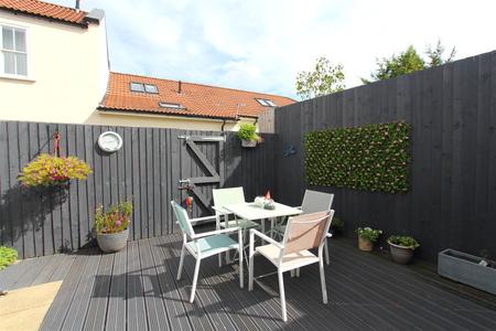 GARDEN 2.JPG