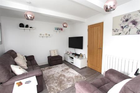 RECEPTION ROOM 1.JPG