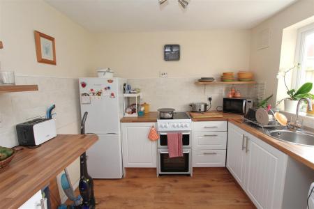 Kitchen.JPG