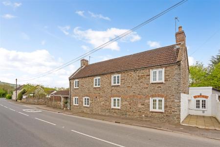 69669_Crofton Cottage, Bath Road - (1).jpg