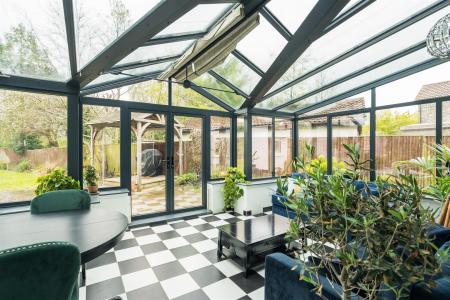 68750_Crofton-Cottage-Bath-Road  (16).jpg