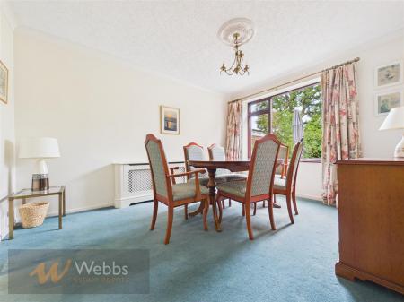 CAM01407G0-PR0196-STILL015.jpg