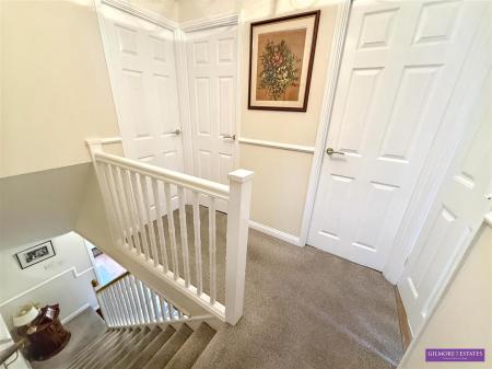 FIRST FLOOR LANDING