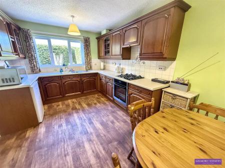 Breakfasting Kitchen