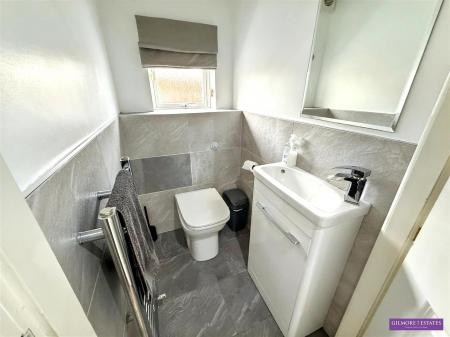Cloaks WC