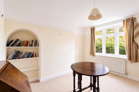 51 Sitting Room