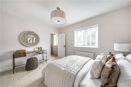 Sh Bedroom