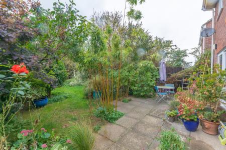 34 Cornwall Crescent (20)