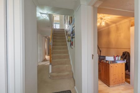 34 Cornwall Crescent (10)